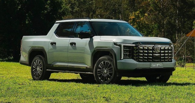 Tân binh bán tải MG U9 trình làng, liệu có đủ sức cạnh tranh Ranger và Hilux?